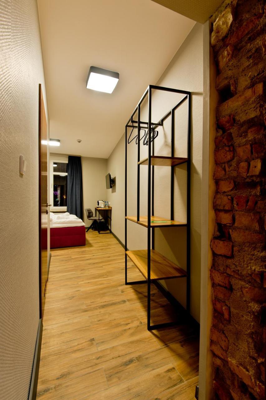 Apartsuites I Sorau Żary Exterior foto A room at the hotel